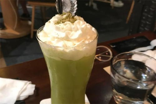 绿的梦奶茶加盟多少钱